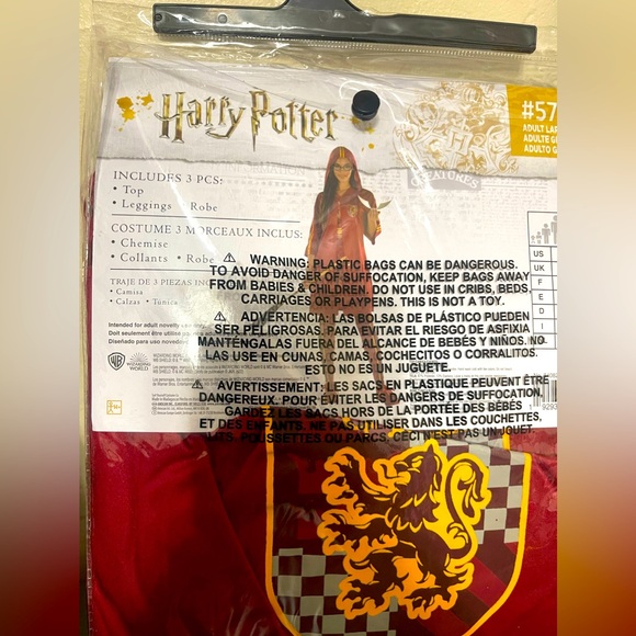🌼💜💜Harry Potter Gryffindor Quidditch Costume - Picture 2 of 5